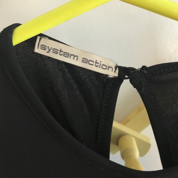 Vintage Keyhole Open Back Black Dress - Picture 4 of 8